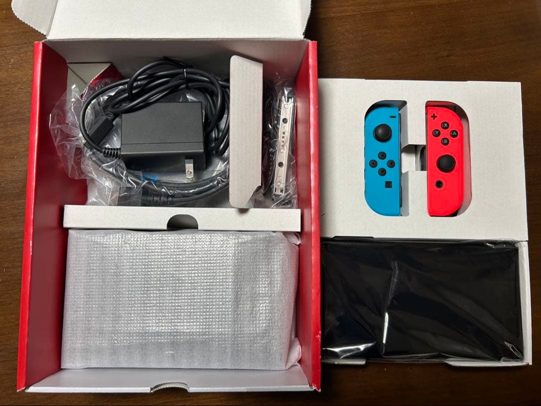 Nintendo Switch 本体セット 青/赤 Joy-Con付き