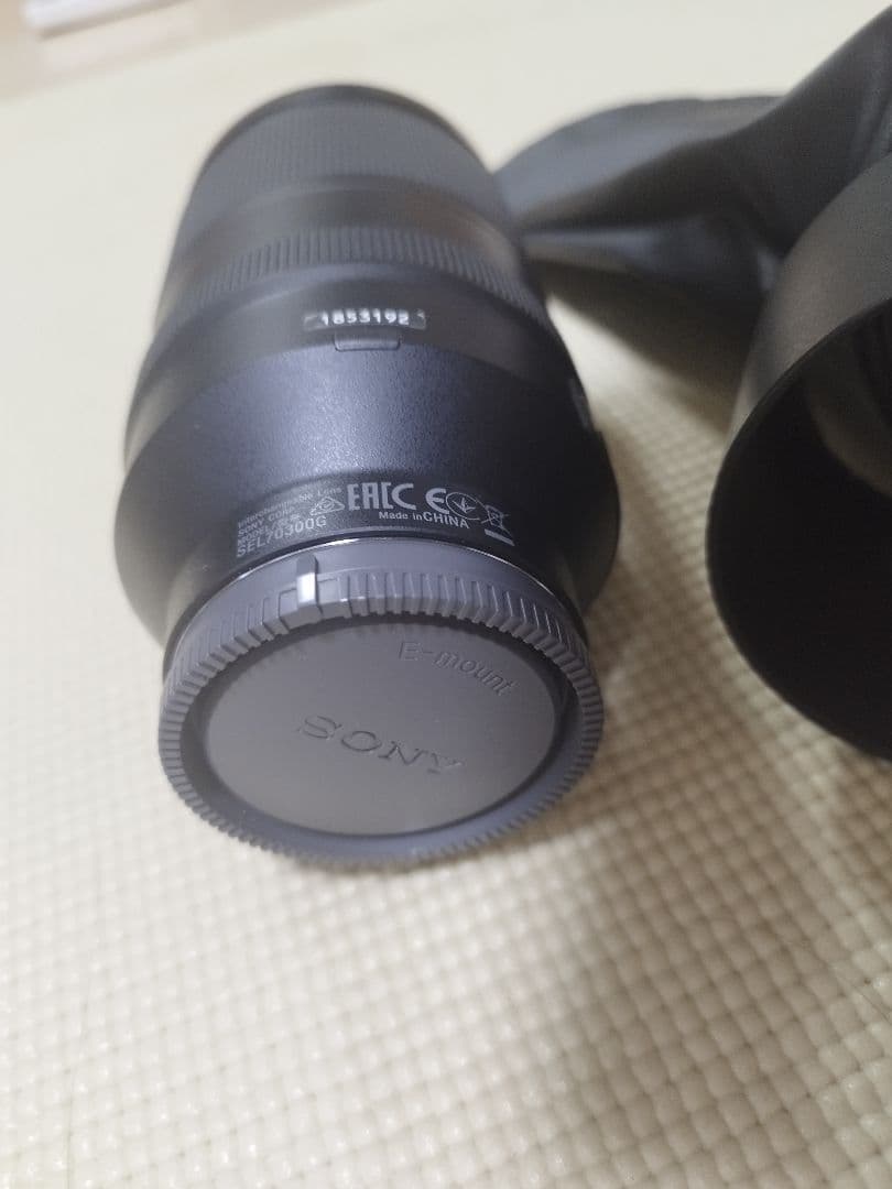 SONY SEL70300G純正レンズ 付属品あり