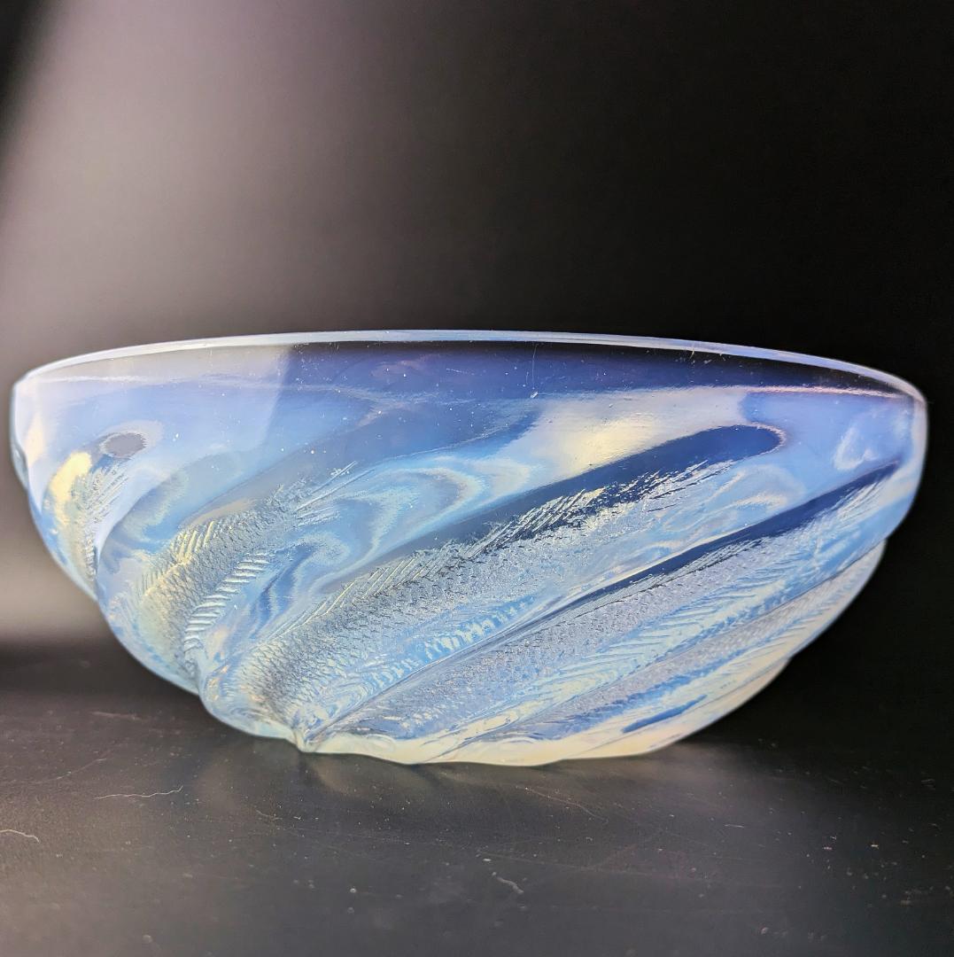 マッチーさま　深淵なるオパルセント ラリック本人作品 ポワソン 大鉢24cm 魚