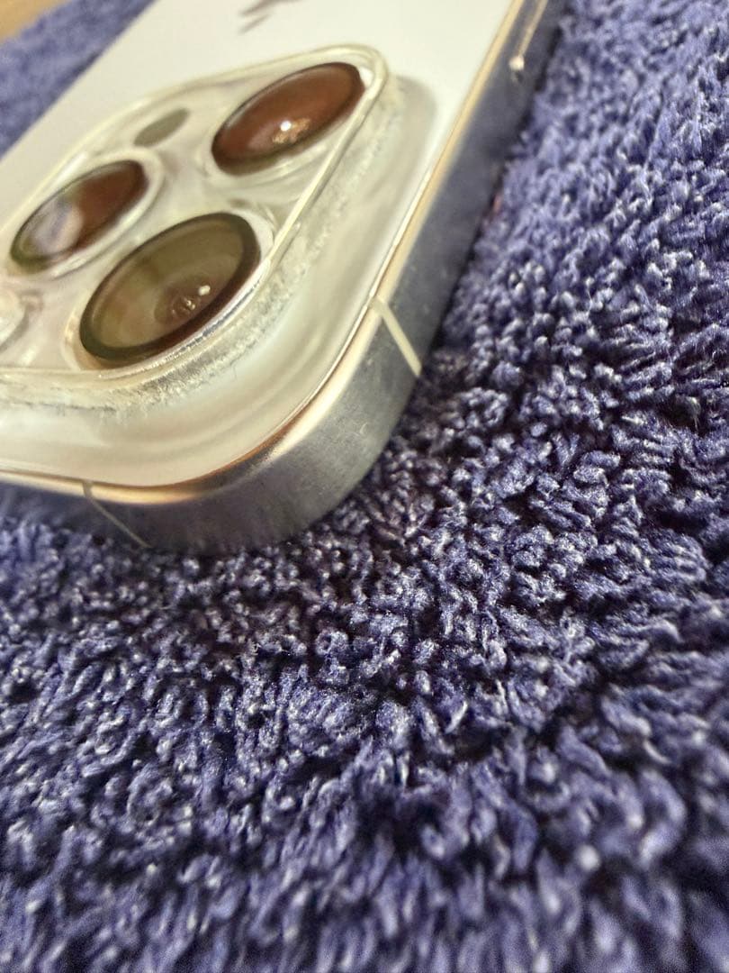 極美品　Apple iPhone 15Pro 本体