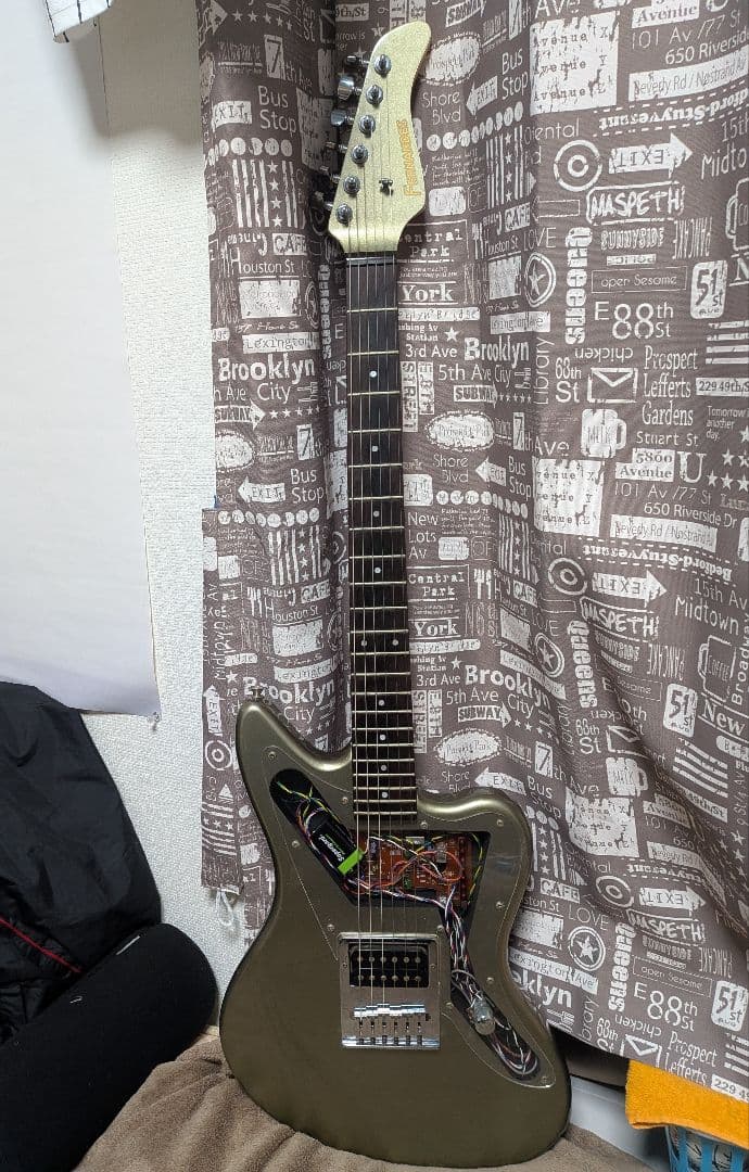 FERNANDES JG-55 カスタム hide風　音確認済み 一部手入れ済み
