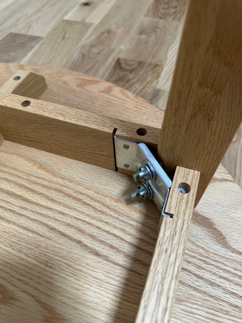 無垢材オーク　ラウンドテーブル