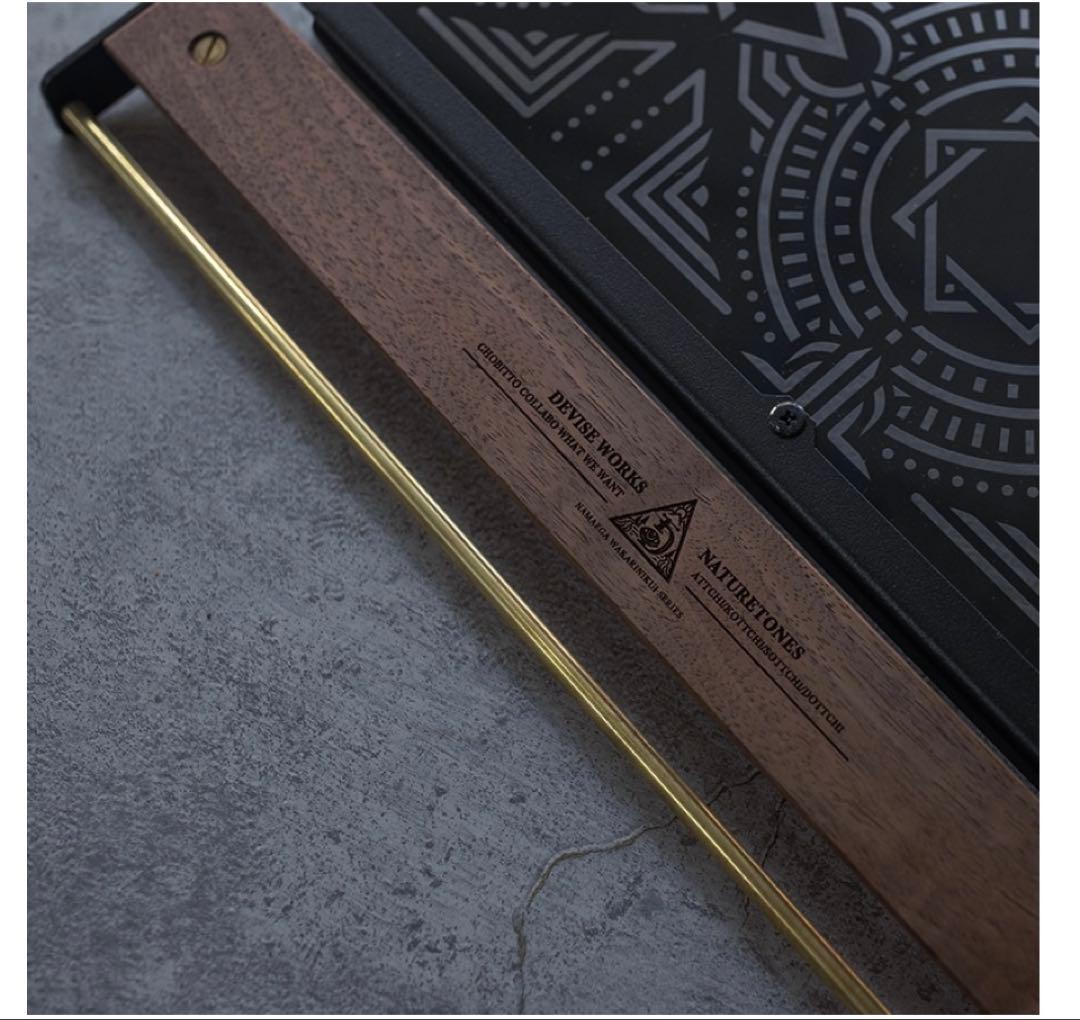 DEVISEＷＯＲＫＳ　ATTCHI ポールテーブル