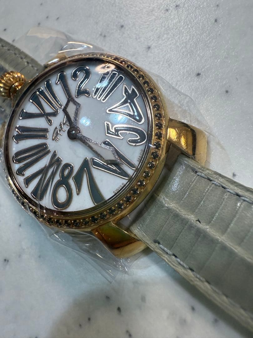 C*9様 ガガミラノ時計