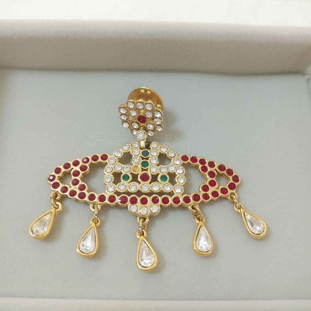 ヴィヴィアンウエストウッド　ブローチ