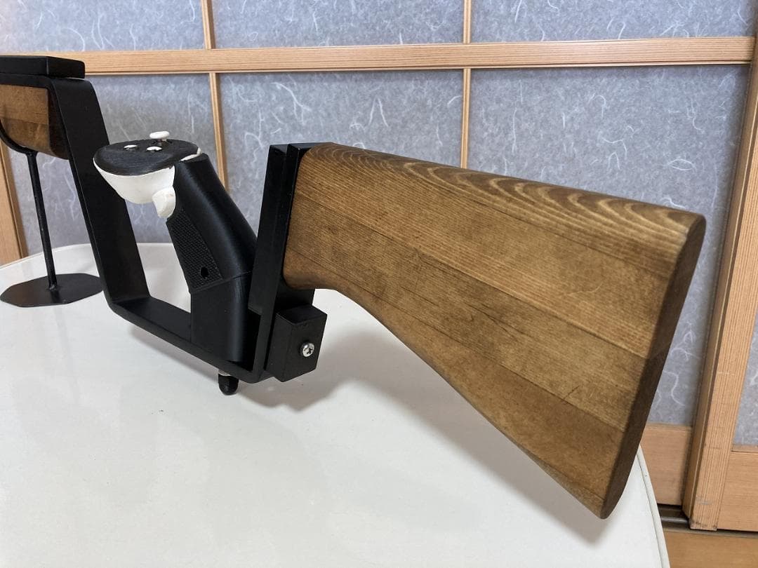 これはいい！3.5Kgのガンストック 「Clay Hunt VR] 用