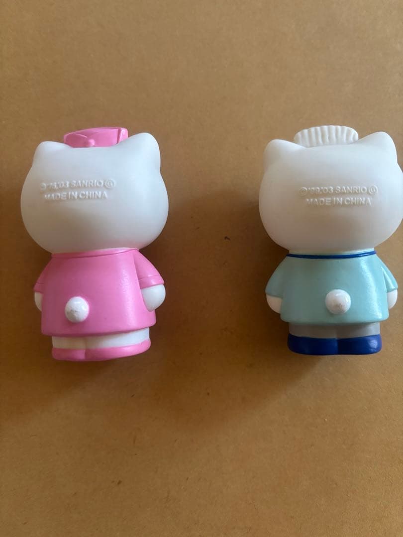 ハローキティ フィギュア 2体セット