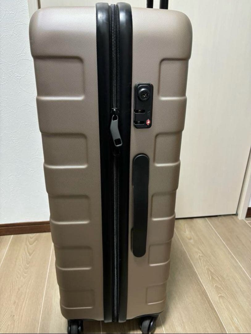無印良品MUJI ストッパー付きハードキャリーケース（60Ｌ）