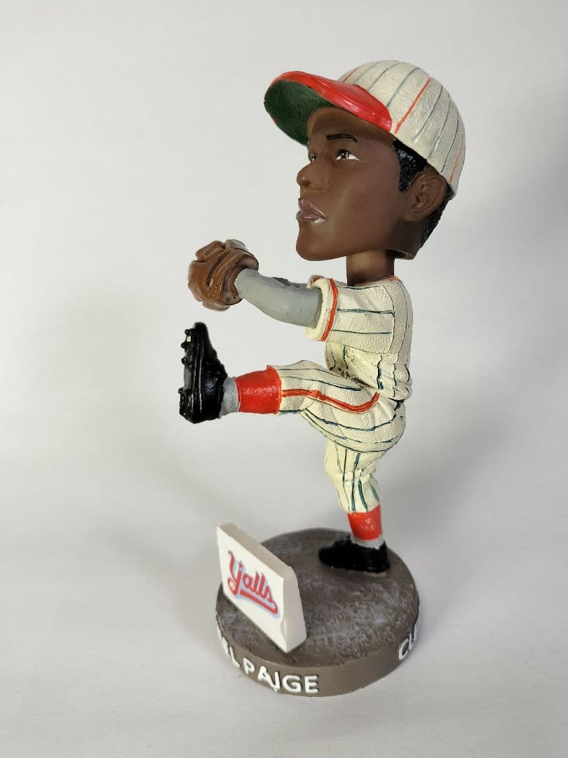 サチェル・ペイジ／”ニグロリーグ100周年” ボブルヘッド人形