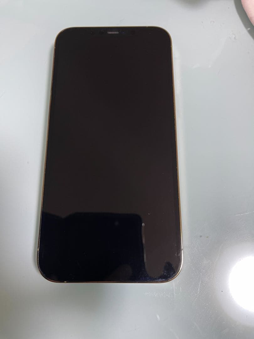 iPhone 12promax バッテリー最大容量81%