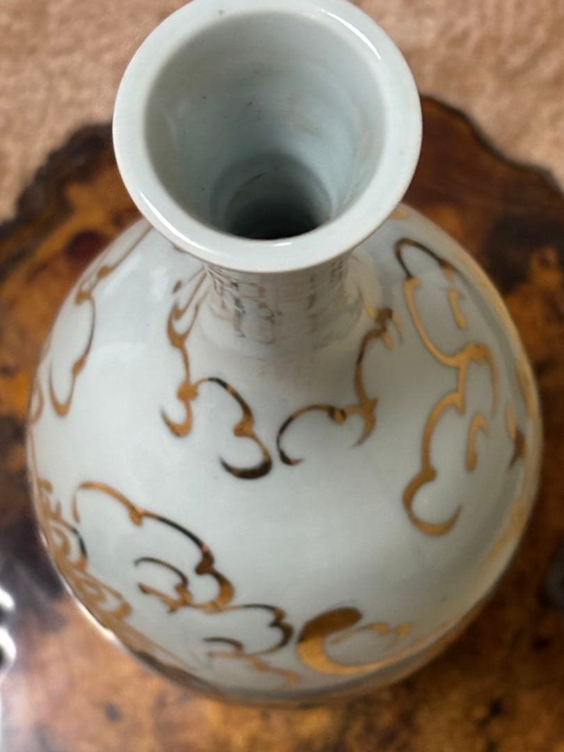 韓国青磁器の開運金龍神装飾陶器瓶