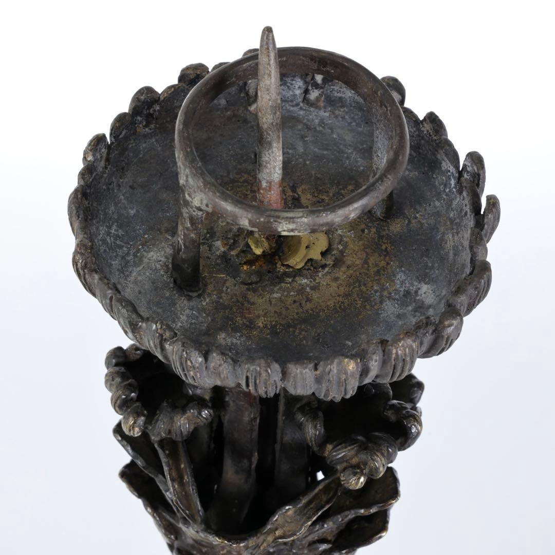 【大型燭台一対】透彫菊花文 細密彫刻 蝋燭立 仏教美術 仏壇 仏具 骨董 古美術