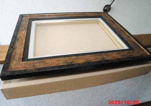 □ 木製デザイン額縁/F6号/E □