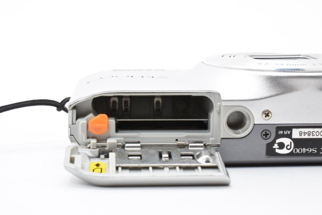 【美品】Nikon COOLPIX S6400 シルバー　動作確認済