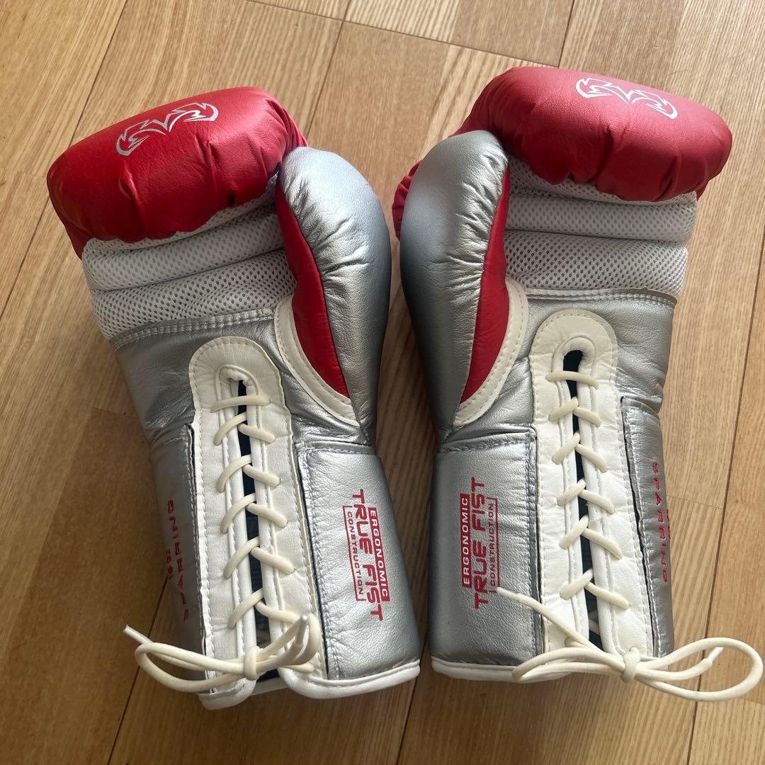 RIVAL RS100 ボクシンググローブ