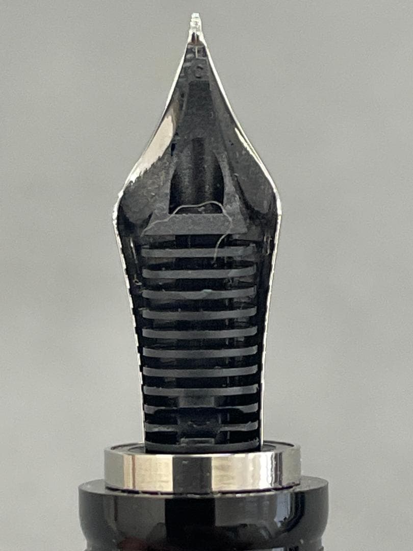 【未使用】MONTBLANC モンブラン 万年筆 ボエム ミッドサイズ EF