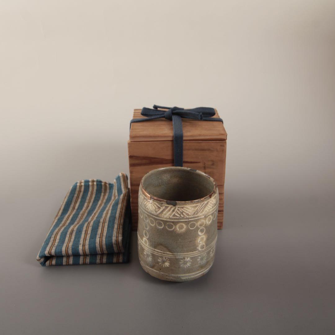 白象嵌 筒茶碗 茶道具 古美術 酒器 茶碗 古道具 アンティーク 白象嵌 八代焼