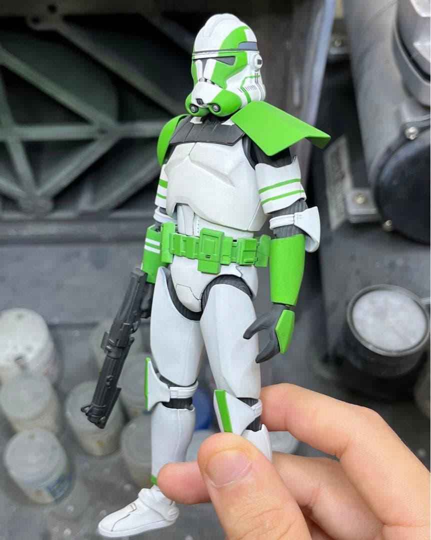 限界値下げスターウォーズ　バットバッチ　クローントルーパー　プラモ改造グレイ