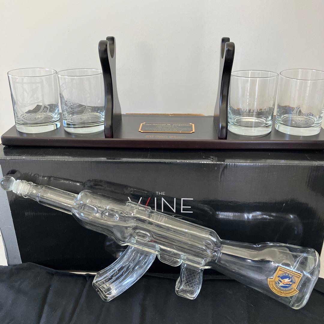 [最終値下げ‼️]The Wine Savant ガン大型ウイスキーデカンタセット