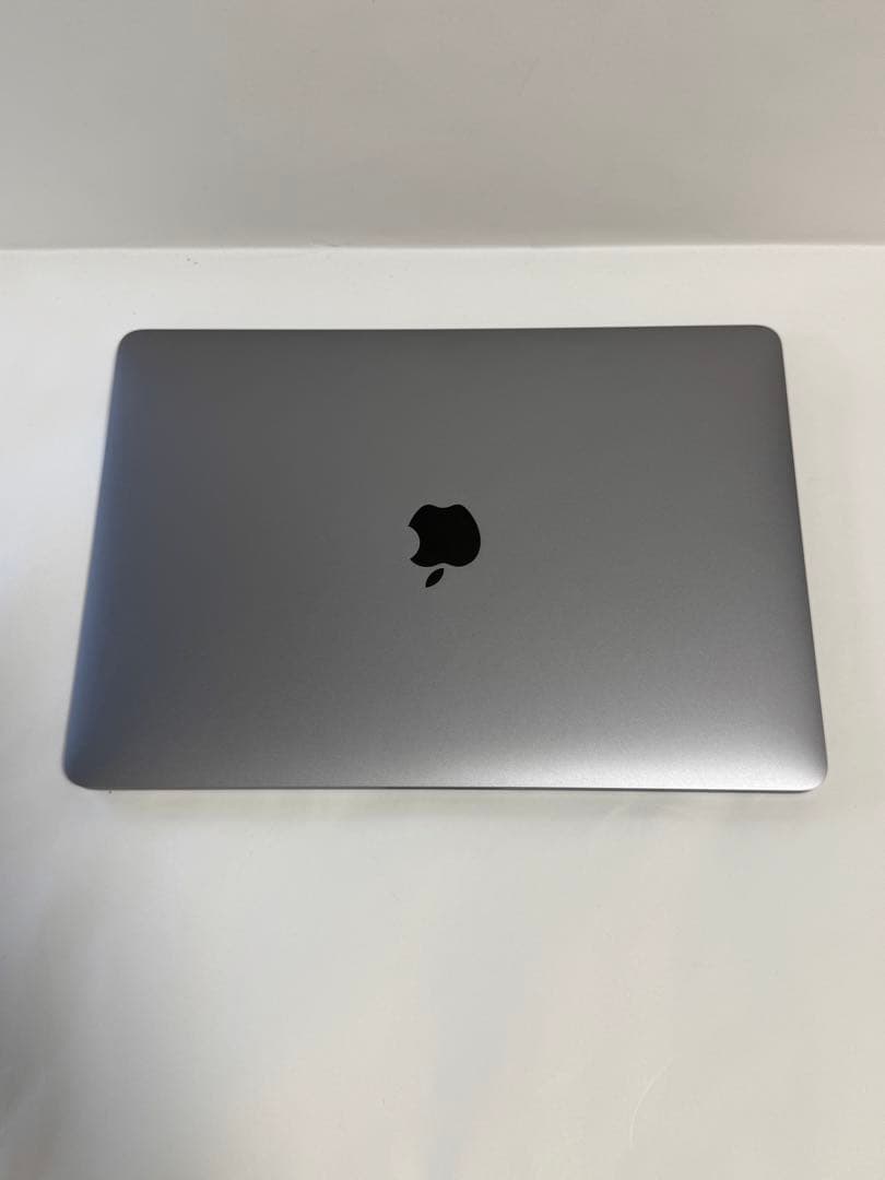 【美品】MacBook Pro 2020年式 16gb 512gb