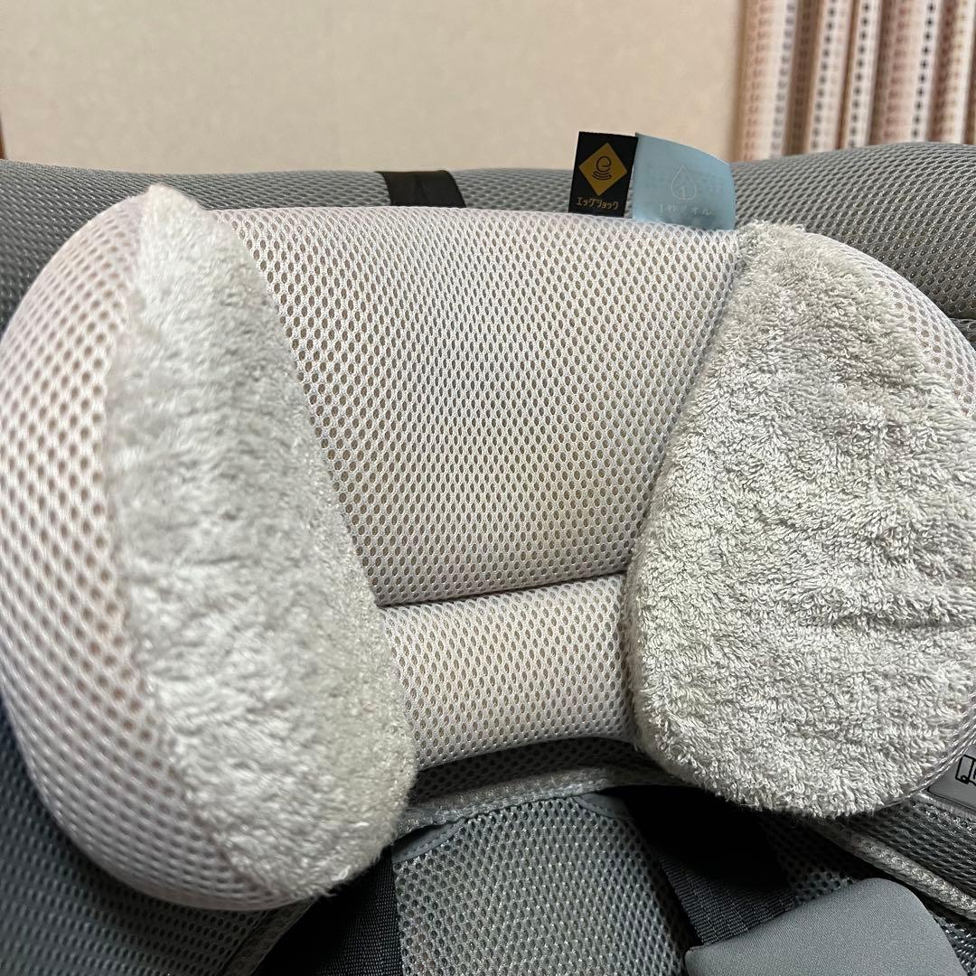 combi CG-UIG クルムーブスマート ISOFIX チャイルドシート