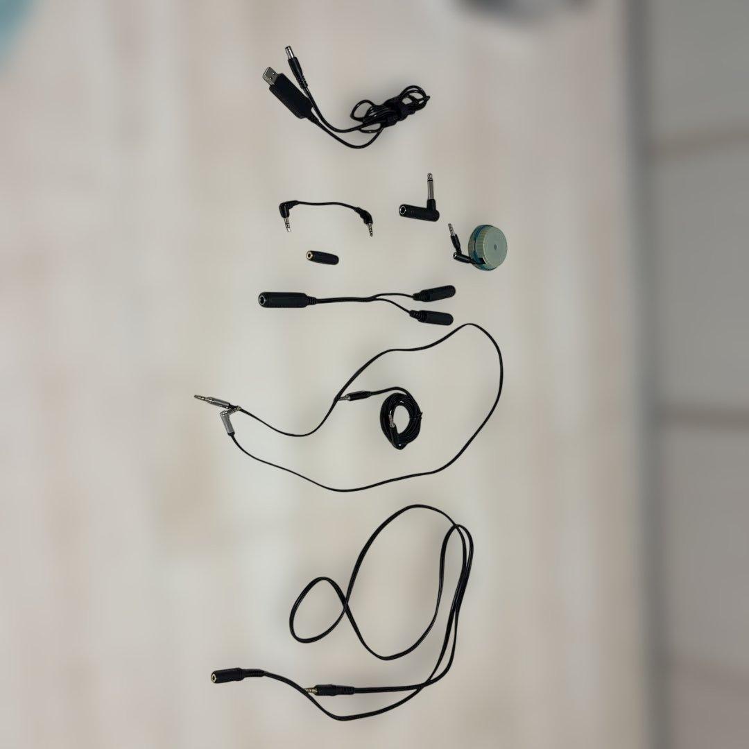 BOSS GT-1 マルチエフェクター　（ジャンク）　ほか