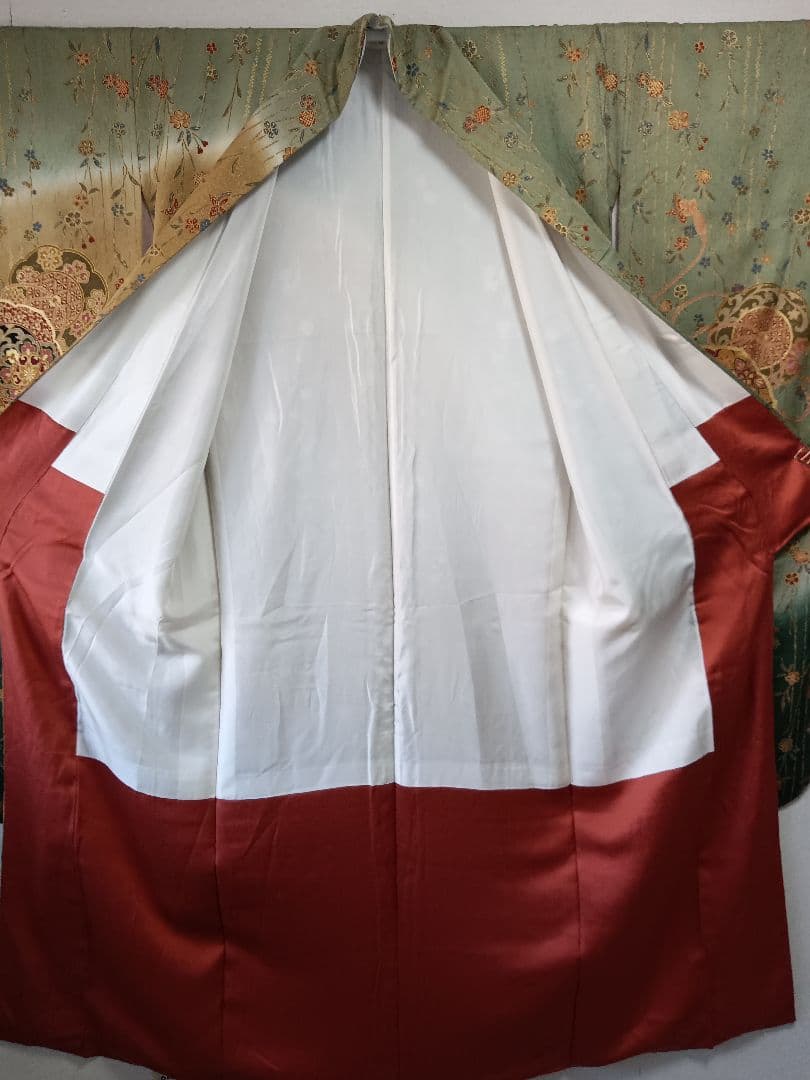 振袖 緑と金のグラデーション 花柄 金駒刺繍 金彩 Ｊ-9