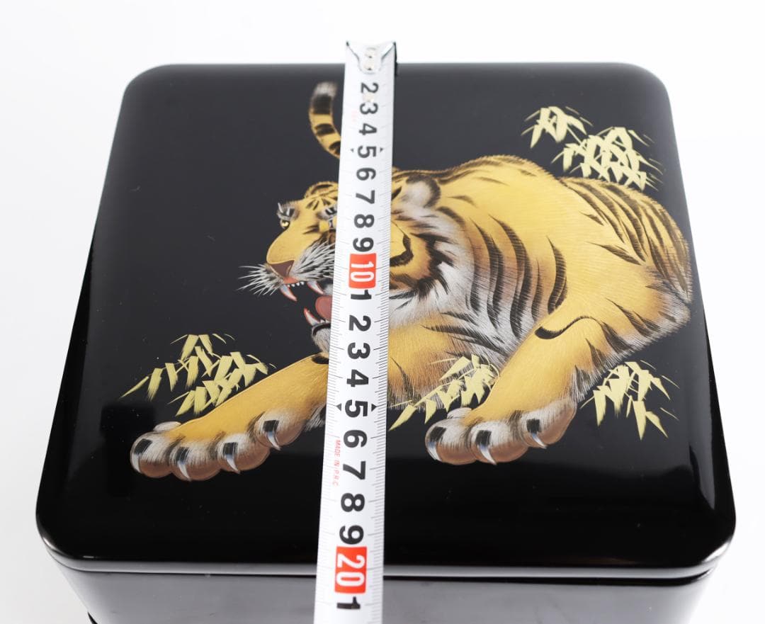 寅彫漆 木製堅地 重箱 立山作 三段重 茶道具