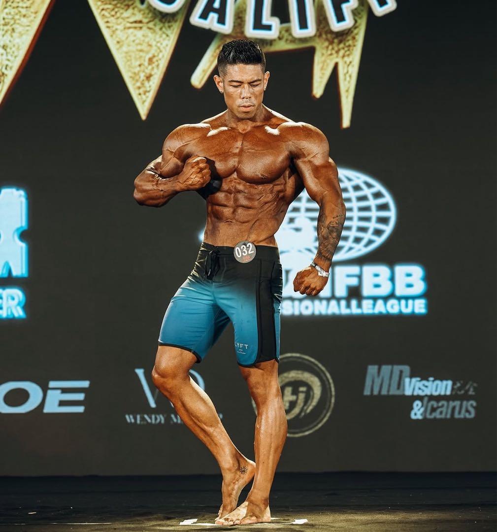 【公式完売品・新品未使用】 LYFT サーフパンツ ステージショーツ