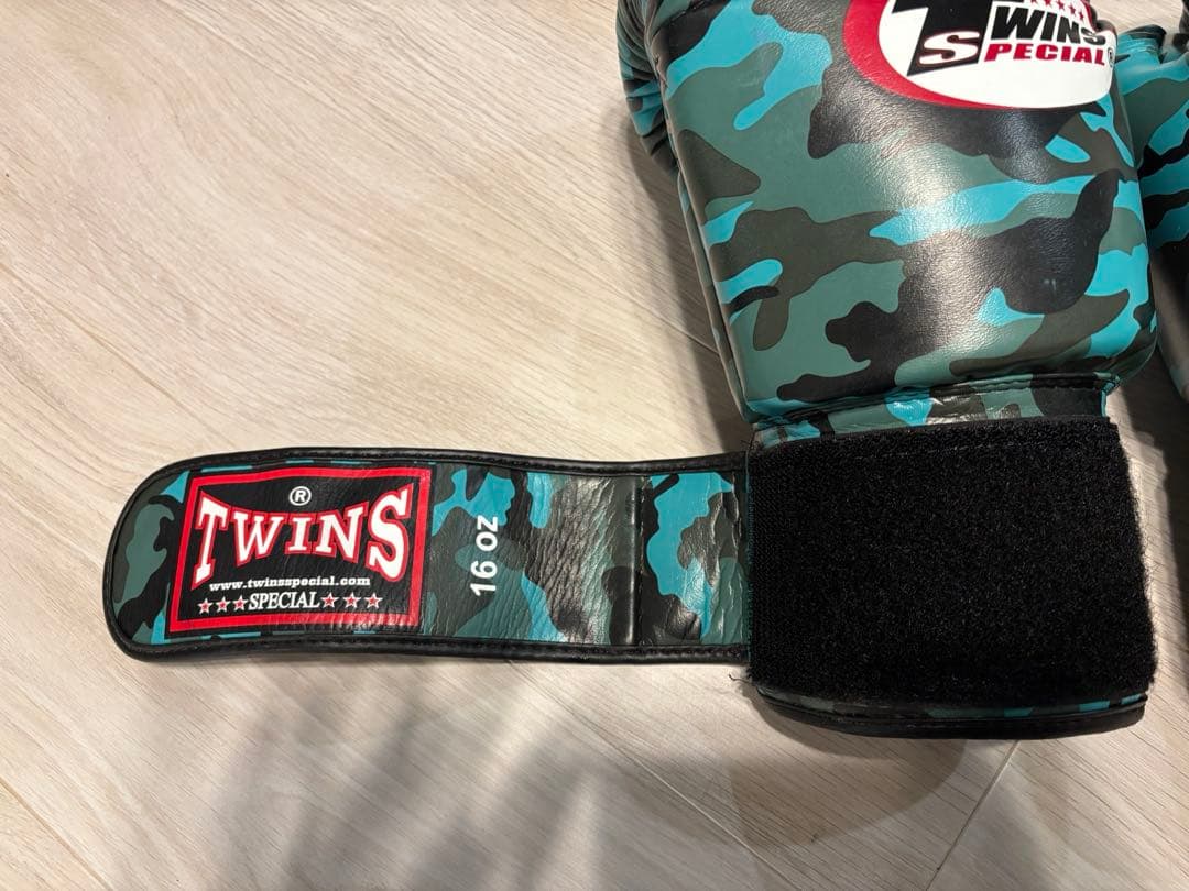TWINS SPECIAL ボクシンググローブ 16oz カモフラージュ迷彩