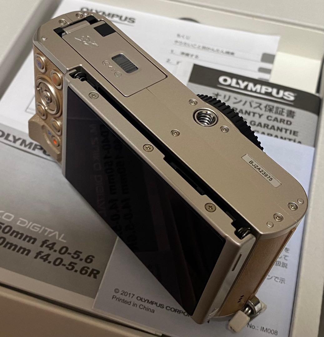 最終値下げ‼️OLYMPUSミラーレス一眼カメラ E−PL9 ダブルズームキット