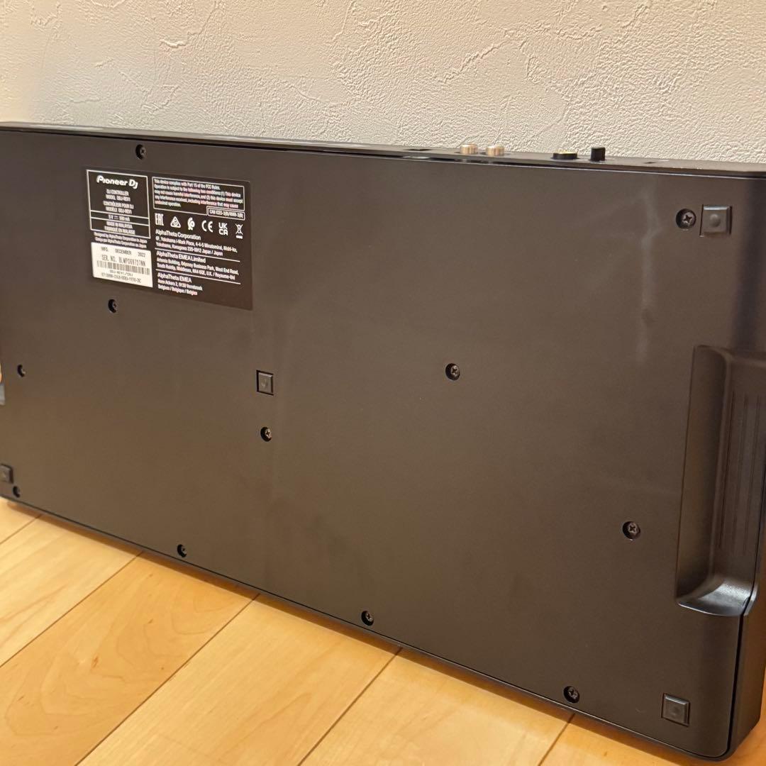 美品　Pioneer DJ DDJ-REV1 コントローラー 本体のみ