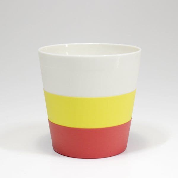 桑田卓郎『カップ』