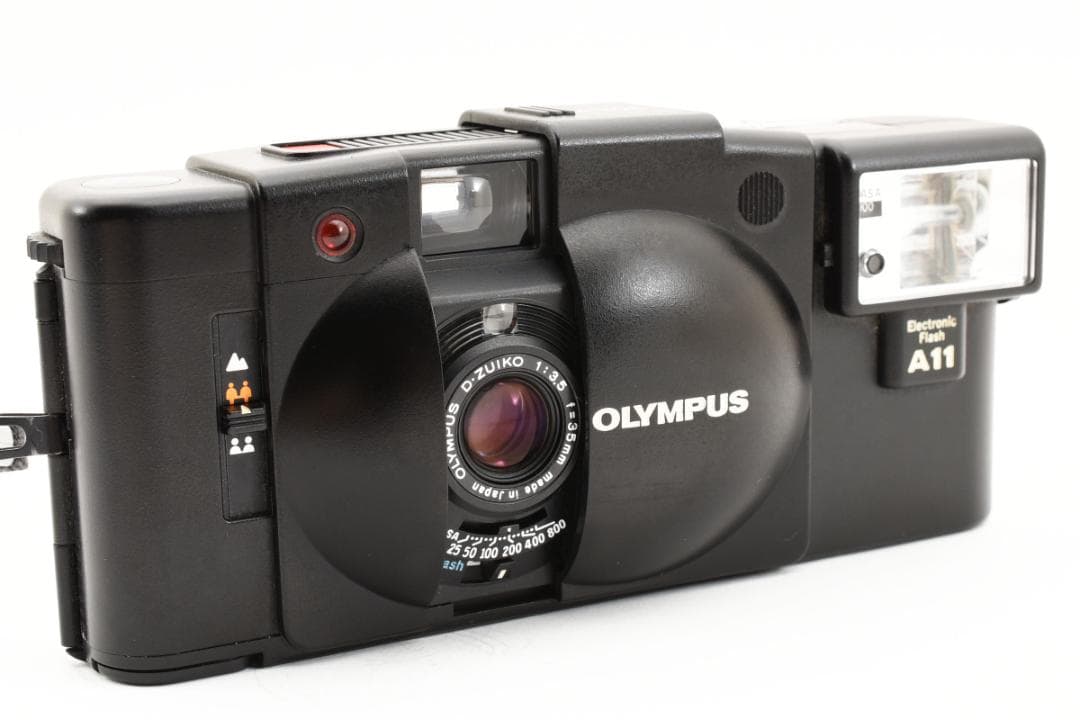 フィルムカメラ Olympus XA2 Point & Shoot Film Camera