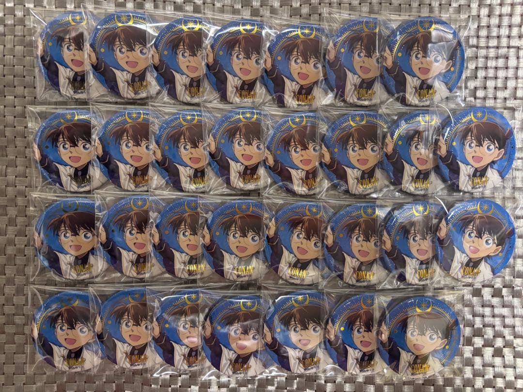 名探偵コナン　天文学者　缶バッジ　江戸川コナン　30点