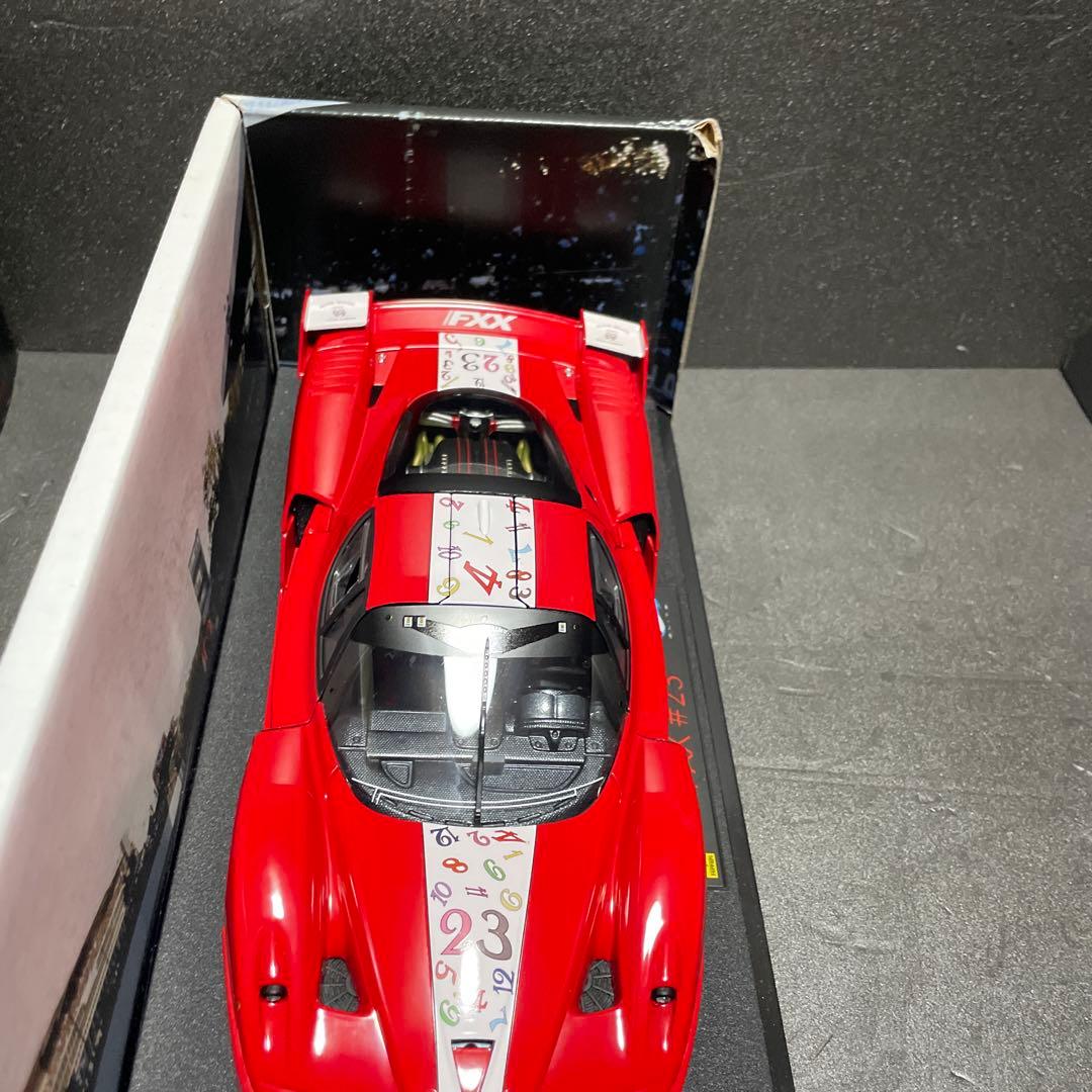 ホットウィール　エリート　1/18フェラーリ FXX #23