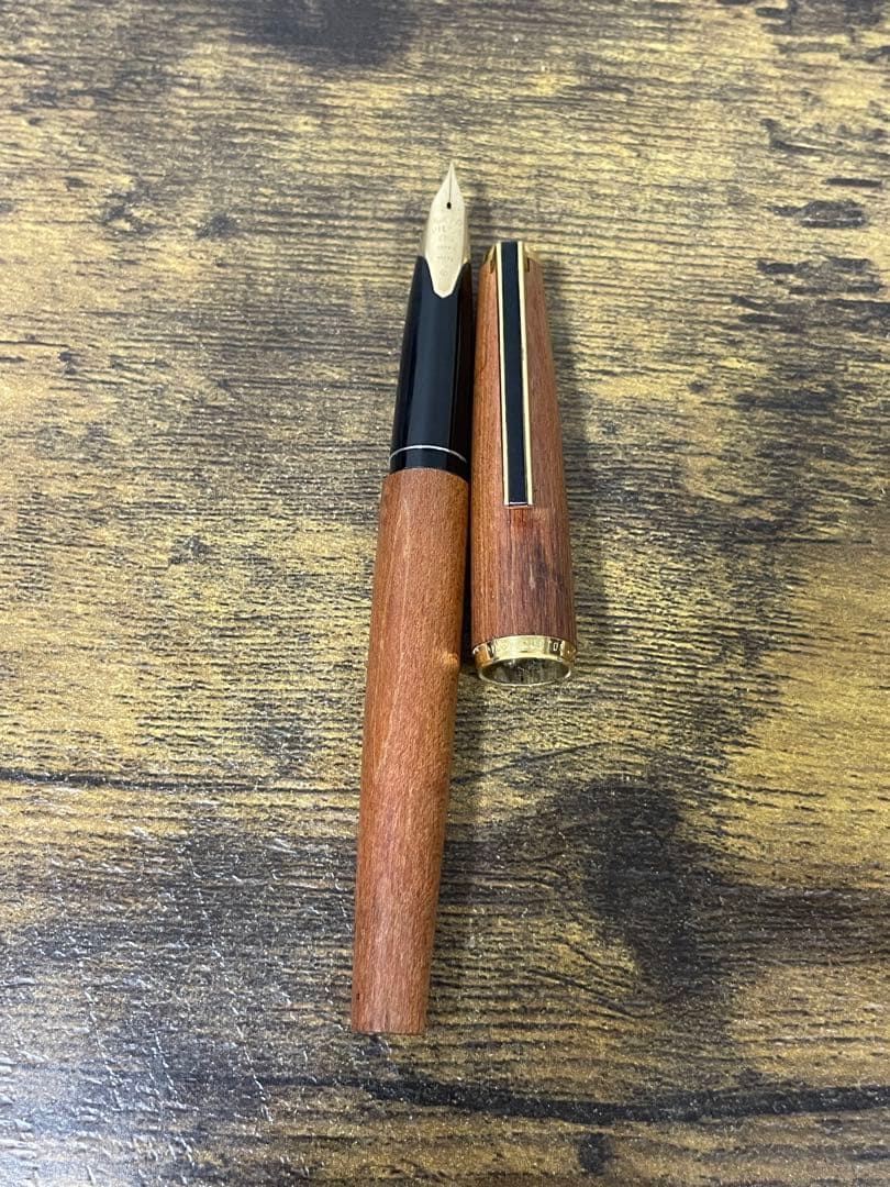 1974年製　初代カスタム　高級天然　イタヤカエデ 大型18金　万年筆　細字