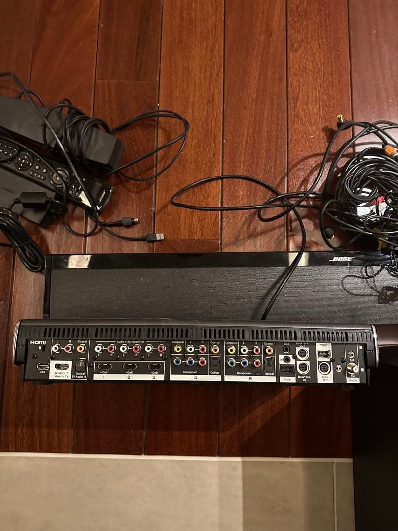 Bose SoundTouch サウンドバー、ウーハー、付属品