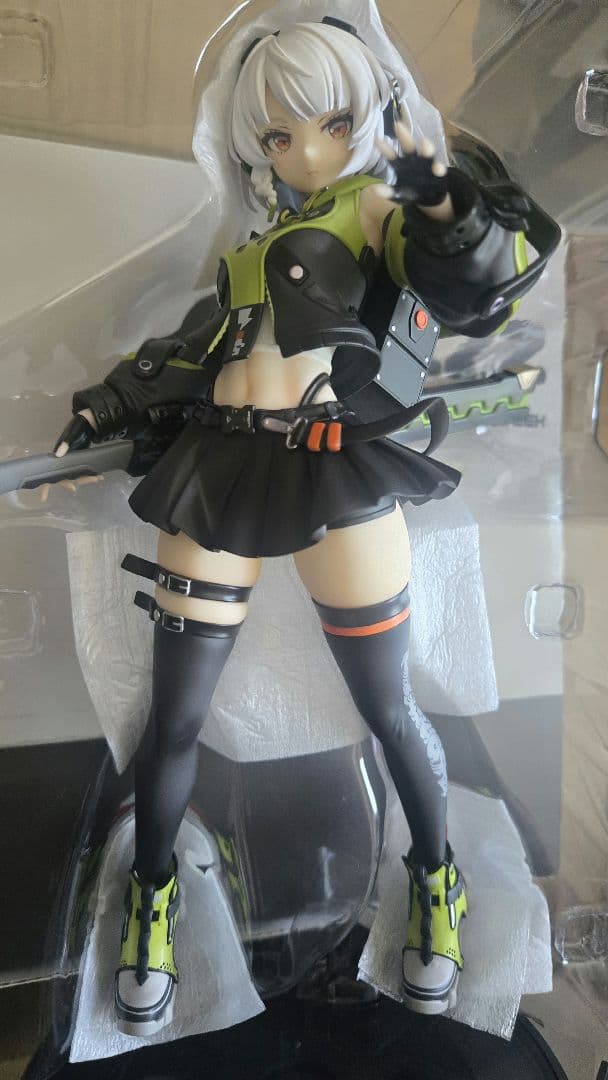 APEX アンビー　フィギュア