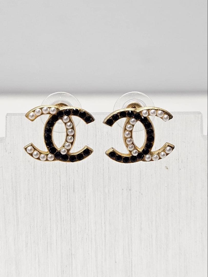 CHANEL　シャネル　03C　ココマークパールラインストーンピアス両耳ゴールド