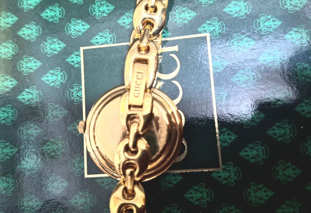 Gucci レディース 時計 カラーチェンジリング付き✳電池交換済