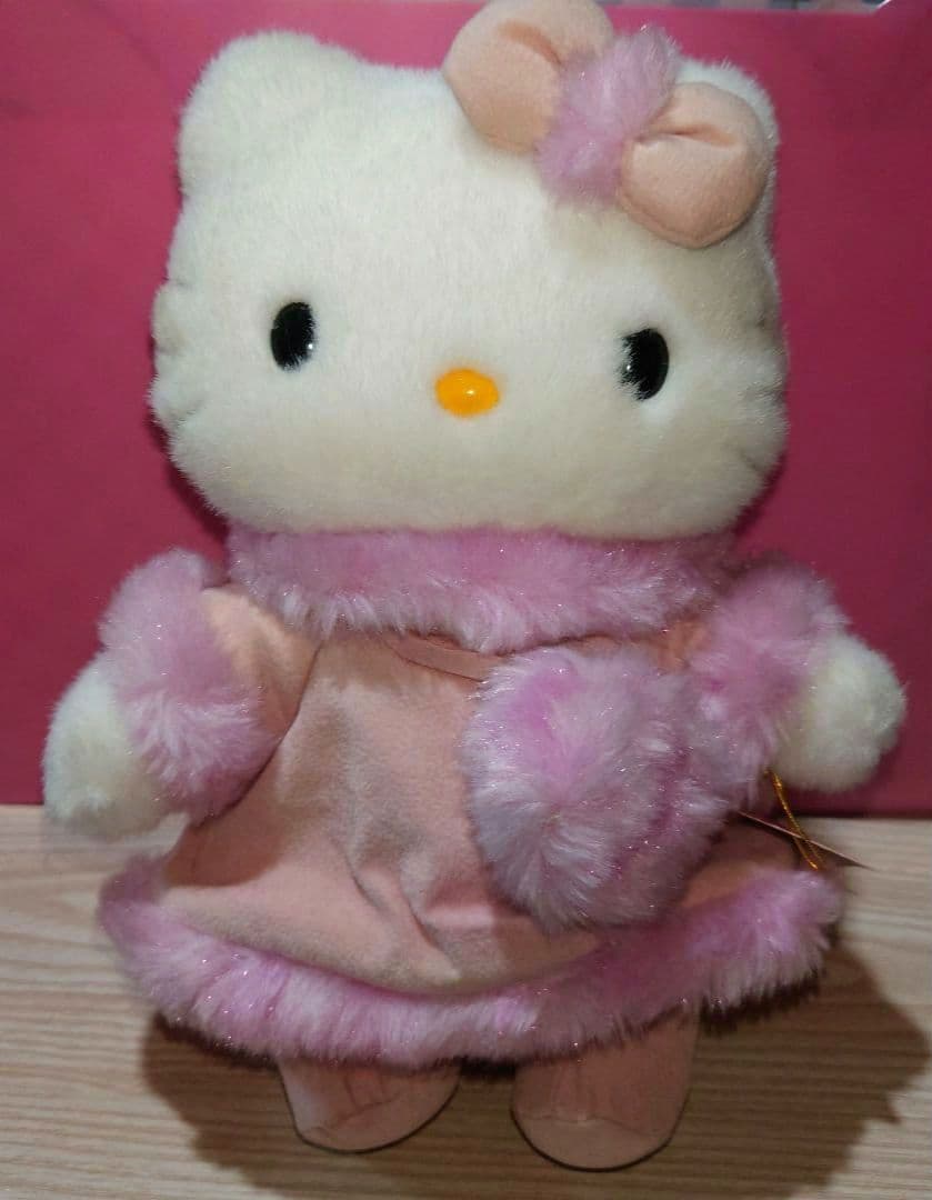 ハローキティ　バックスキン　ドール　ぬいぐるみ　サンリオ