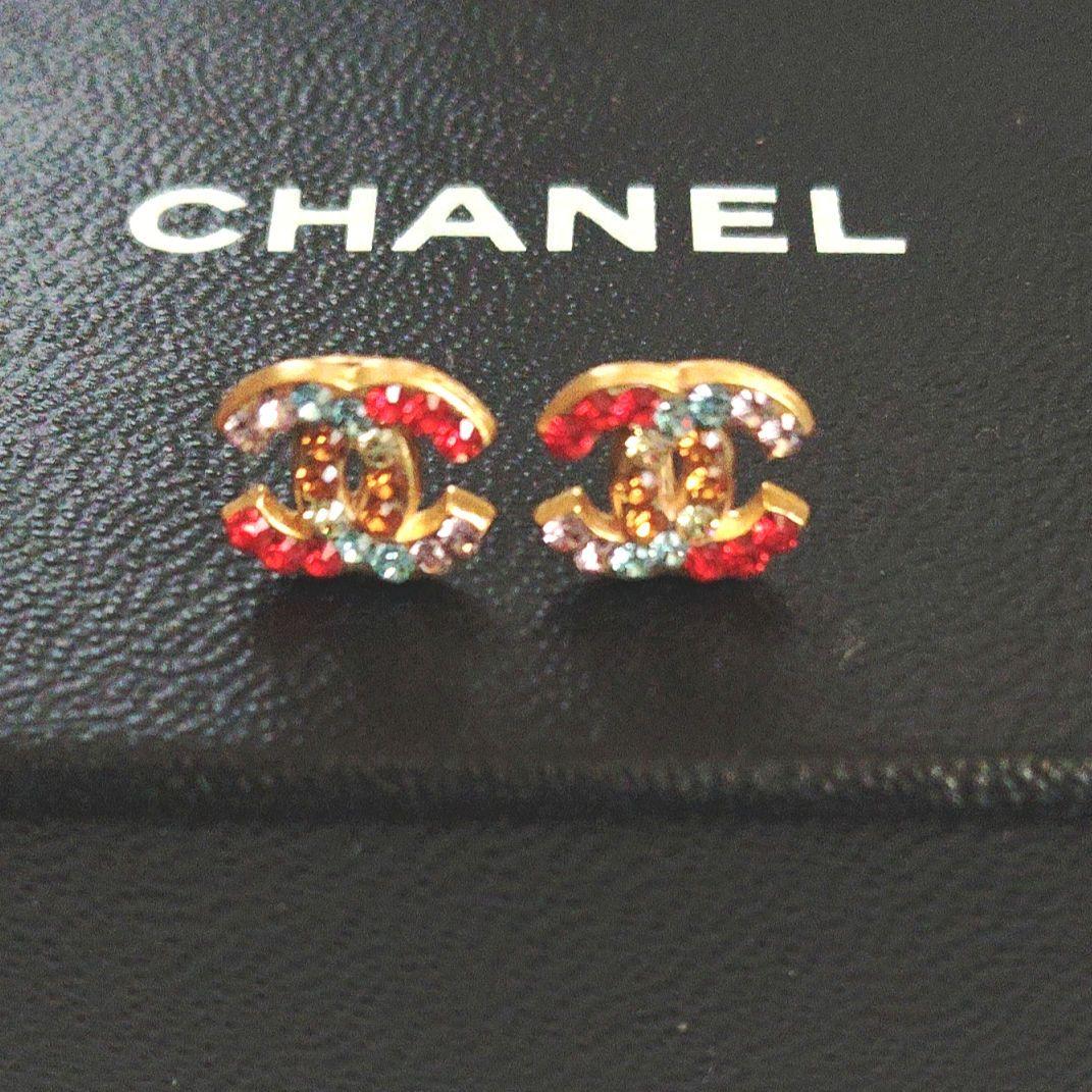 CHANEL ピアス CCロゴ ラインストーン マルチカラー ゴールド