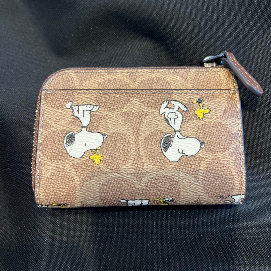 Coach スヌーピー ケース