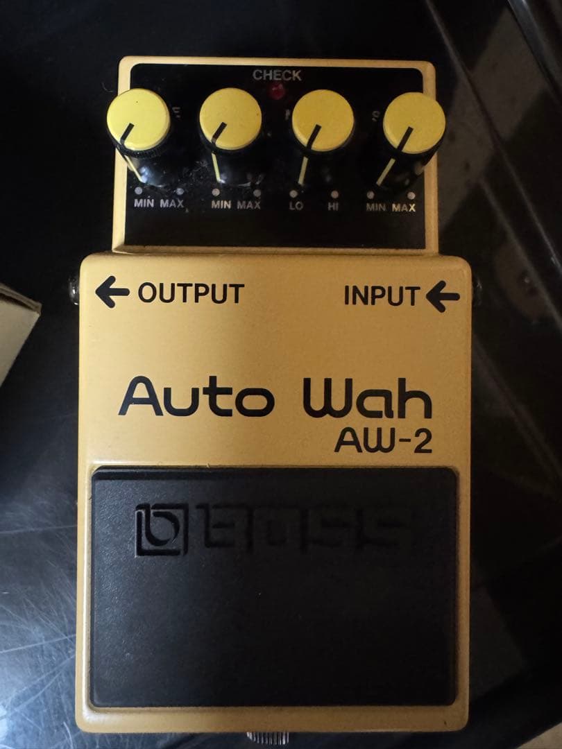 BOSS Auto Wah AW-2 ゴールド