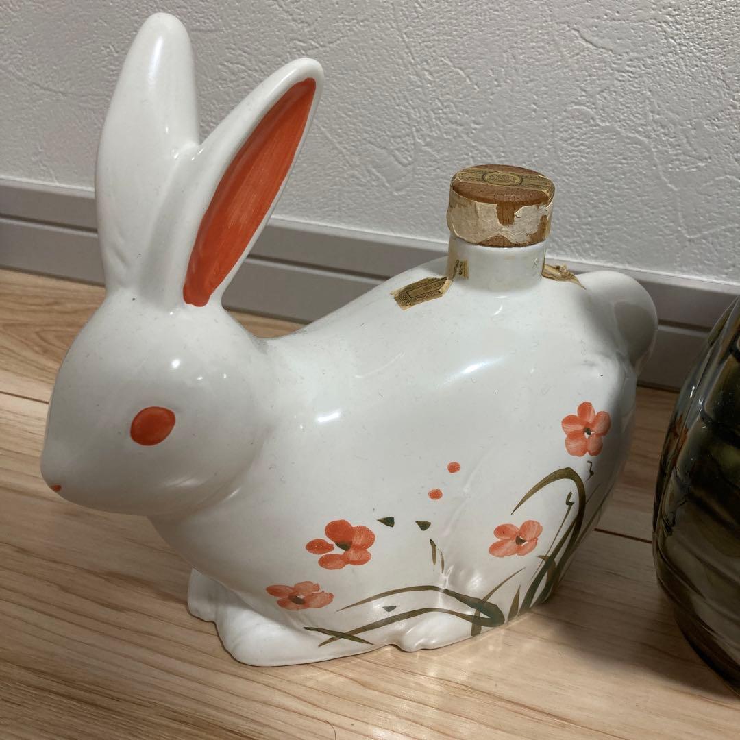 空き瓶　ウイスキー サントリー オールド 干支ボトル 陶器 開栓済　3個　シート