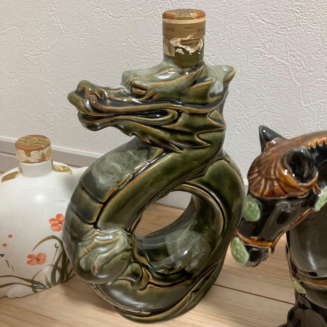 空き瓶　ウイスキー サントリー オールド 干支ボトル 陶器 開栓済　3個　シート