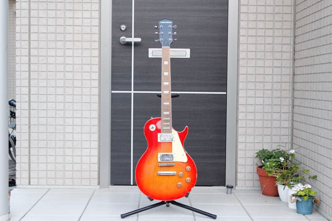 【Playtech|レスポール・タイプ】