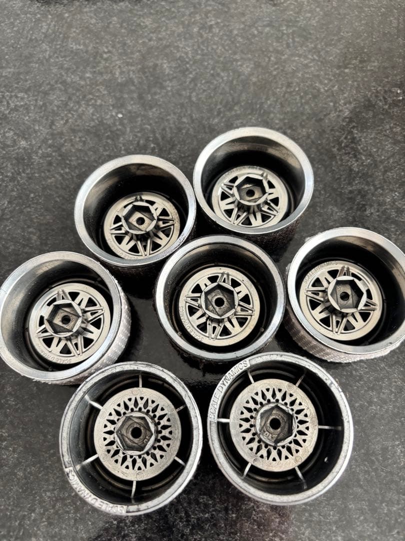 2*9様 パンドラAE86レビン3dr美品ボディー、ホイールセット。