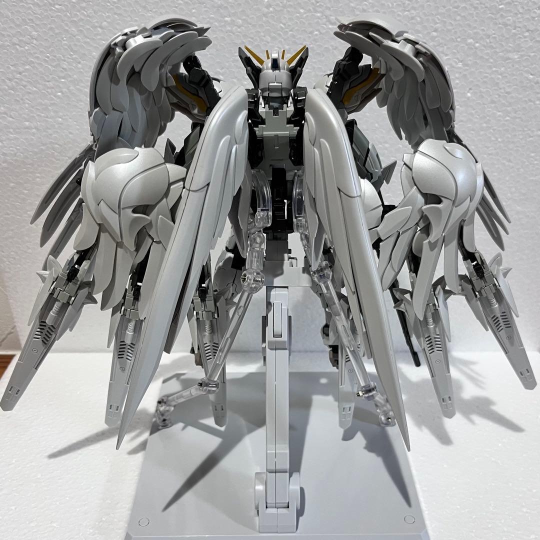 1/100 ウィングガンダムゼロ スノーホワイトプレリュード 組立済 完成品